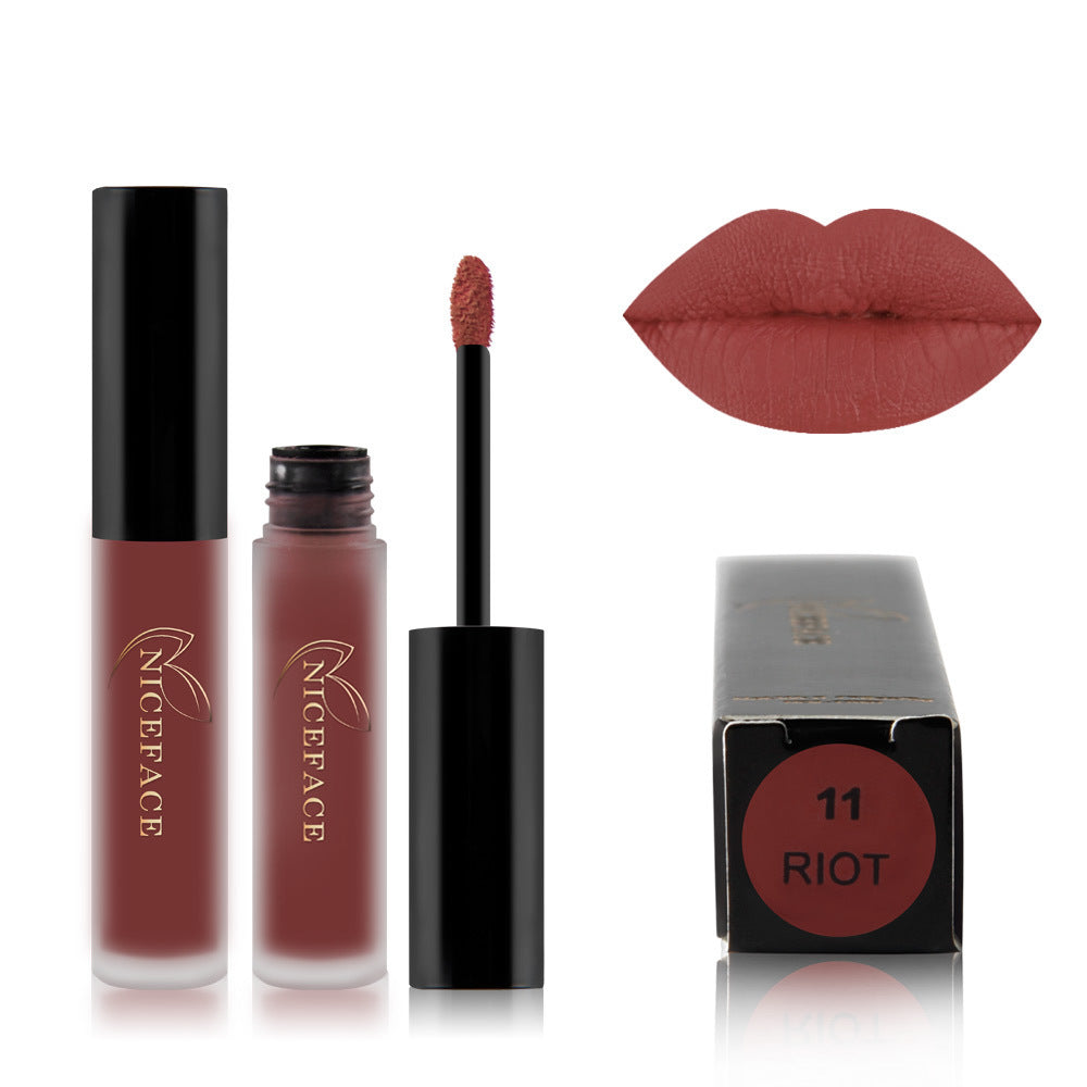Matte lip glaze