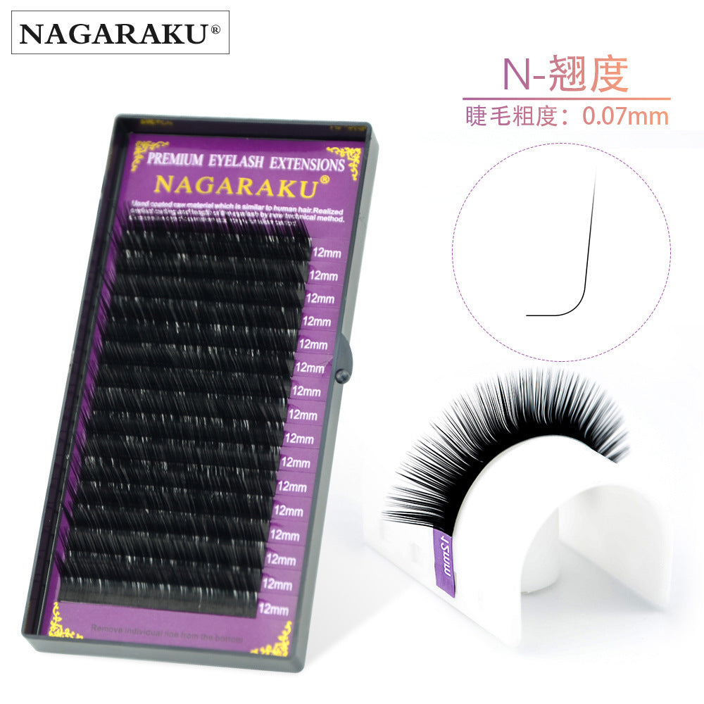 Natural Wind Blowing Eyelashes