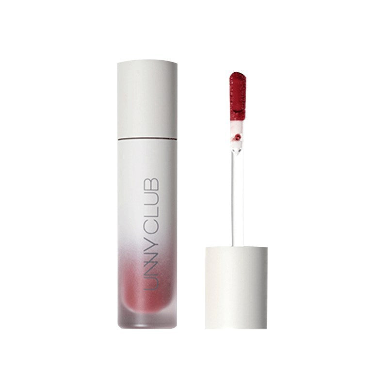 Long-Lasting Matte Velvet