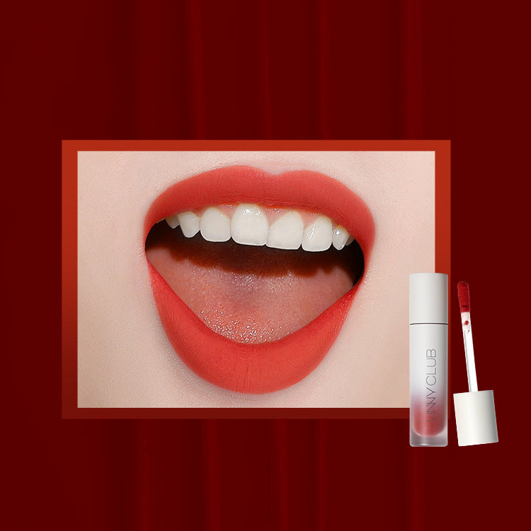 Long-Lasting Matte Velvet