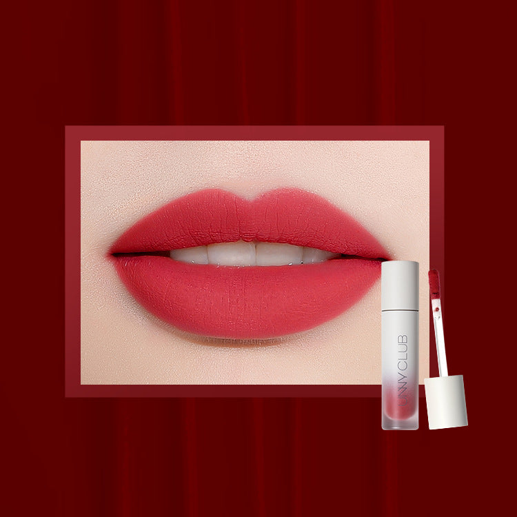 Long-Lasting Matte Velvet